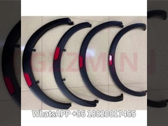 एलईडी लाइट डिज़ाइन एबीएस प्लास्टिक व्हील फेंडर फ्लेयर फॉर एनपी300 नवरा 2021